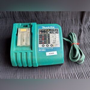 #2909 Makita DC18RA 18V Lithium Ion Battery Charger